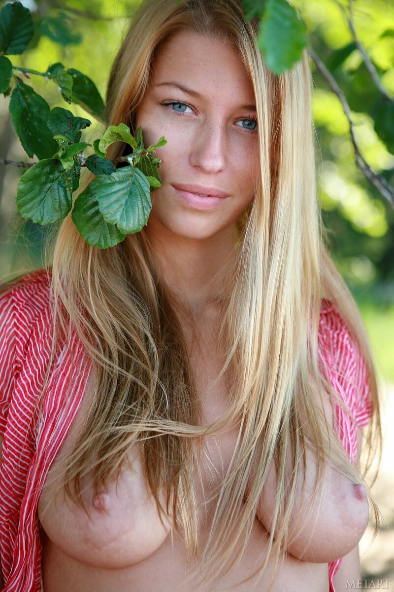 Зинаида, 25